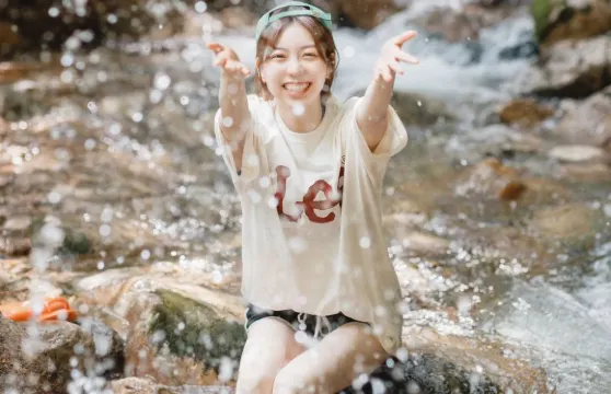 湘西Trip Moments【一對一婚紗寫真街拍抓拍航拍微電影/婚禮跟拍/底片全送】