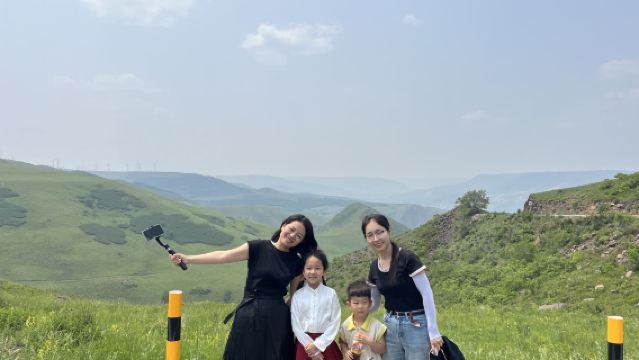 赤峰—燈籠河子草原—烏蘭布統影視基地—公主湖1日遊