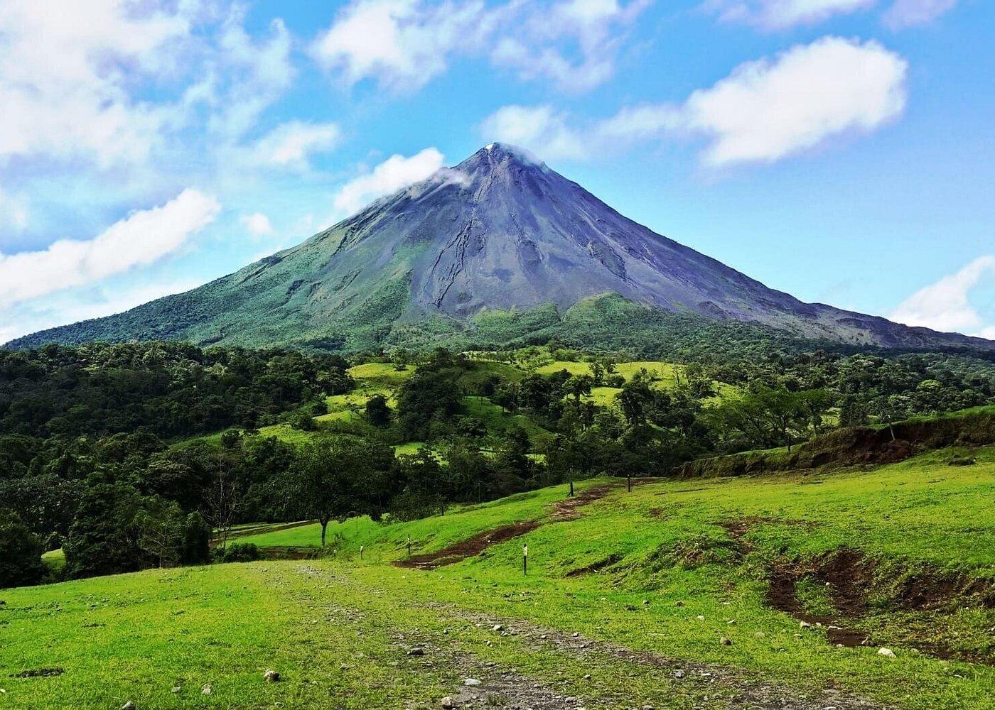 Tour al Vulcano Arenal a San Jose, Costa Rica (viaggio di gruppo/minimo 2 persone)
