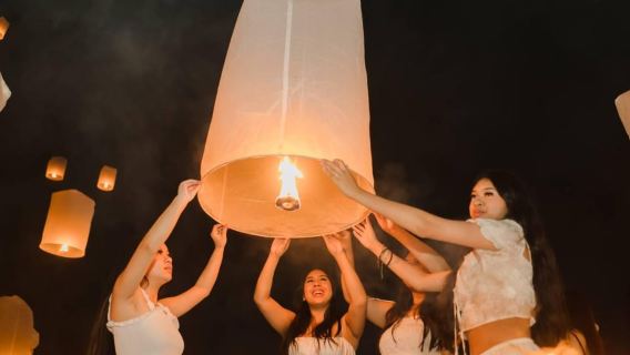 Chiang Mai Himmelslaternenfest 2025