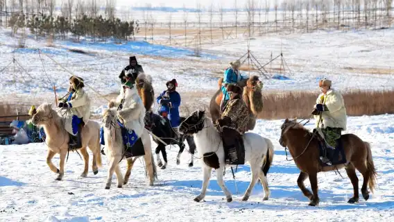 ฮูฮอต: ทัวร์ส่วนตัว 6 วันสู่ทะเลทรายฮุยเติงซีเลและคูบูฉี