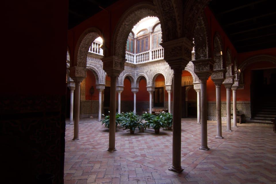 Casa de Salinas Entry Ticket with Audio Guide