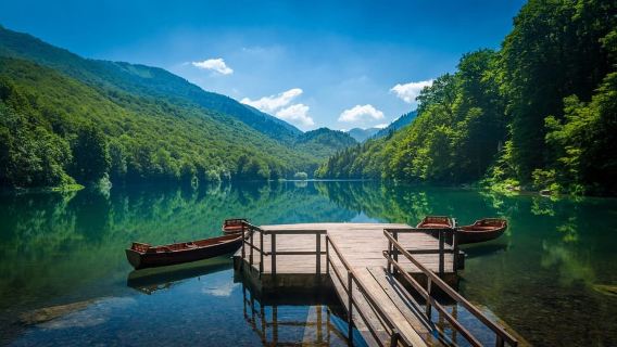 Visitez le lac de Biograd, la ville de Kolasin et le canyon.
