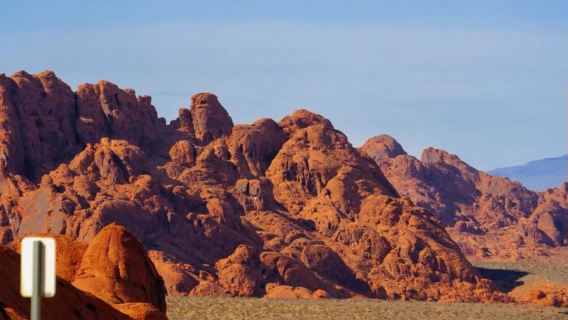 Las Vegas round-trip Valley of Fire + Seven Magic Mountains - Instant discount for inquiries - In-depth Las Vegas area tour