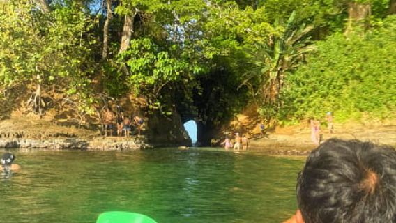 Punta Uva: Kajakfahren auf dem Fluss und Wanderung zum Aussichtspunkt