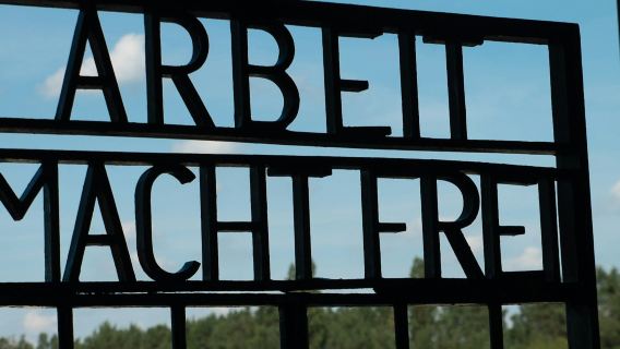 Memorial Kem Konsentrasi Sachsenhausen: Lawatan Berpandu + Bas dari Beriln