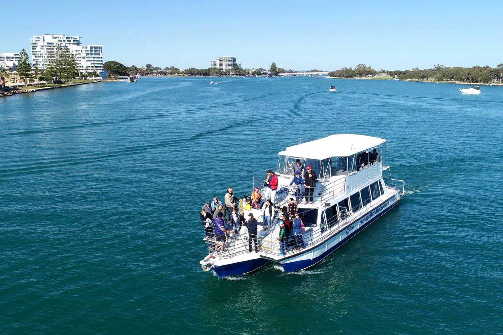 Descubre Mandurah en Australia Occidental [Avistamiento de delfines/Pesca en barco de langostas/Crucero por el río Murray | Varias opciones de itinerario disponibles]