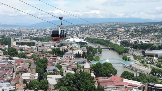 Lawatan sepanjang hari ke bandar Tbilisi dari Yerevan