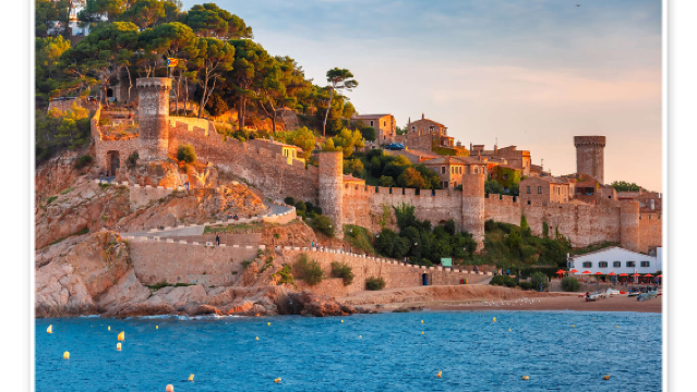 Tagesausflug zur Kathedrale von Girona, Tossa de Mar und Platja de Lloret de Mar