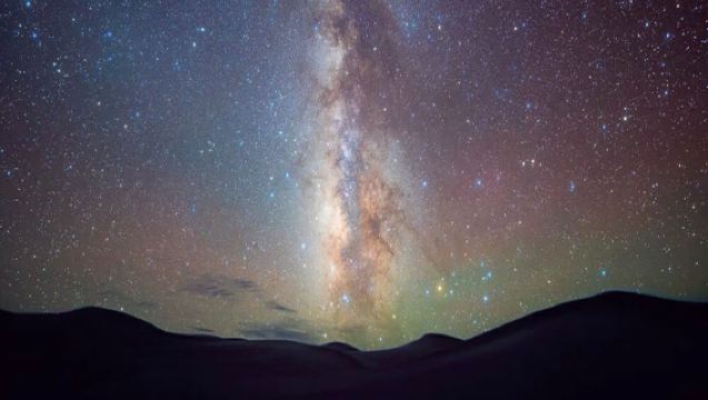 中衛騰格裡沙漠·過夜露營【銀川五湖穿越烏蘭湖+龍眼翡翠湖+沙坡頭+66號公路2日遊】