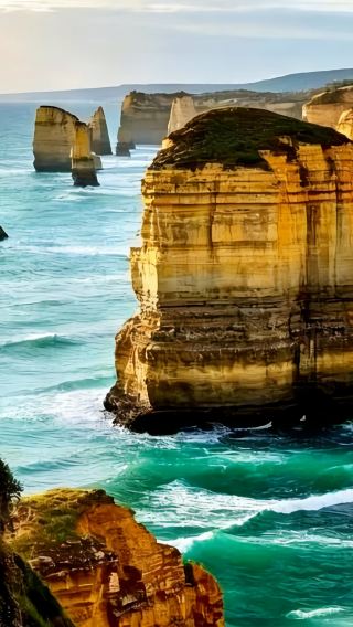 Reverse great ocean road tour: Twelve apostles and 10 must-see iconic attractions