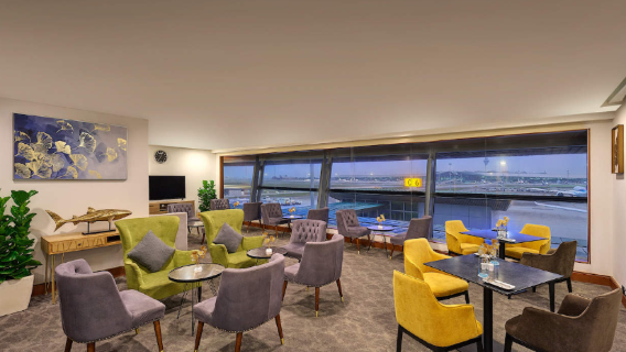 マレーシアクアラルンプール国際空港 (KLIA) Sky Suite エアポートラウンジ T1貴賓室サービス3時間&無料ドリンク及び軽食