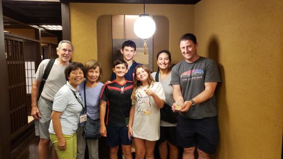 Kanazawa Night Tour With Full Course Meal