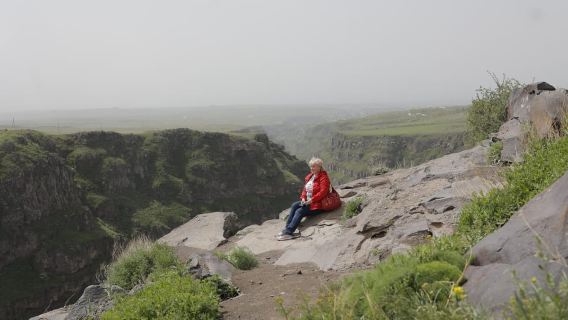 Saghmosavank Canyon, Armenian Alphabet & Voskevaz Wine Tour