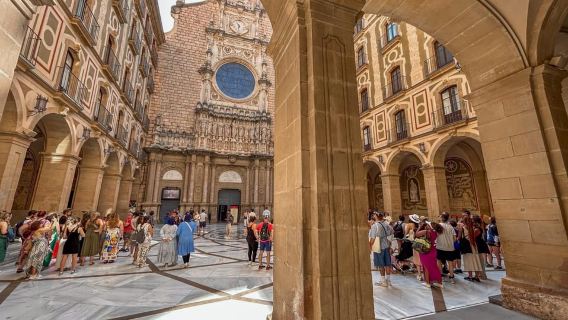 Barcelona: Montserrat, Black Madonna, Rack Railway & Liquors