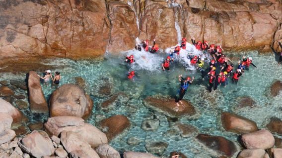 Margaret River: Coasteering Adventure with Guide