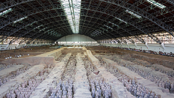 Museo de los Guerreros de Terracota y Caballos de Qin Shihuang + montar en la muralla + calle Hui | incluye: transporte + guía en inglés + entrada