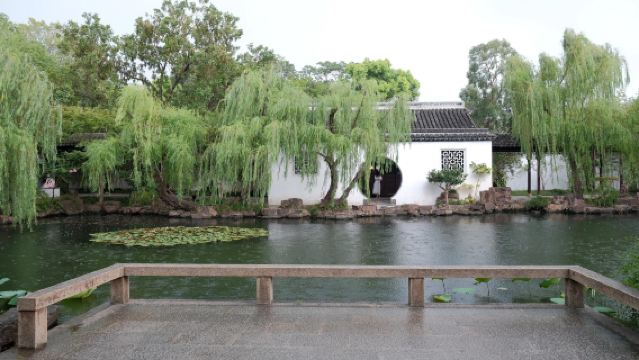 쑤저우 관전가(관첸제)+평강로(핑장로) 역사 거리+동리고진(퉁리구전)+가원(커위안) 전세 차량 당일 치기 여행 (중영문 서비스 가능)