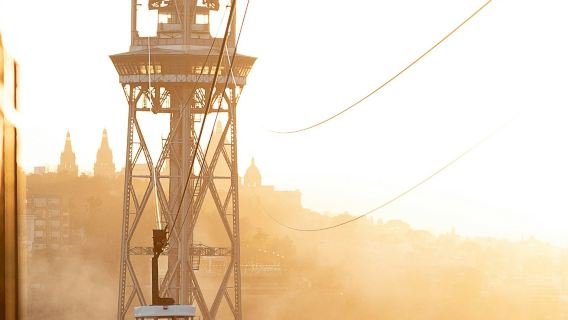 Барселона: Экскурсия на электровелосипеде + поездка на канатной дороге + развлечения на яхте