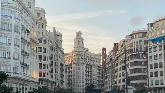 瓦倫西亞聖女廣場+瑪爾瓦羅薩海灘+佩尼斯科拉城堡一日遊