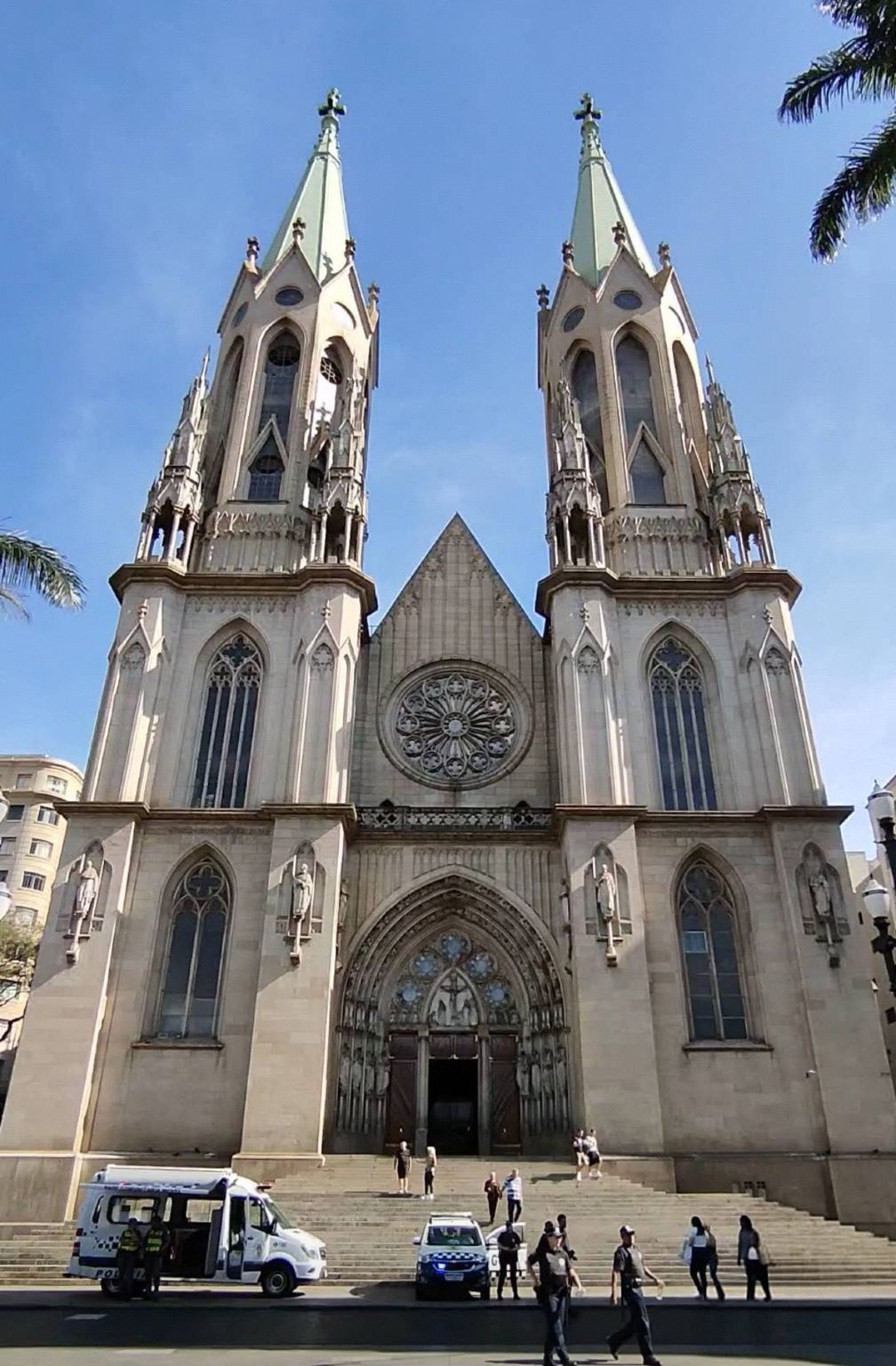 ブラジルのサンパウロ都市アートと文化を探索するワンデーツアー 行程調整可能