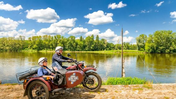 Half-day sidecar tour of the Loire Valley from Tours
