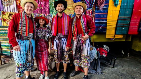 Dari Panajachel: Berlayar dan Temukan Tiga Kota di Danau Atitlán