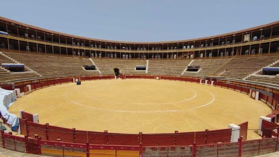 Alicante: Entrada a la Plaza de Toros y al Museo Taurino