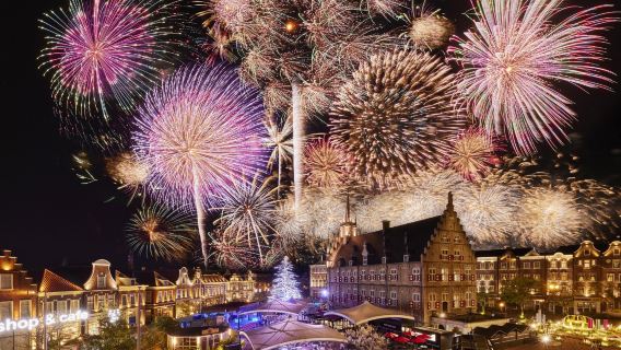 2025年12月31日跨年限定豪斯登堡花火大會祐德稻荷神社