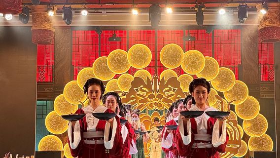 四川成都-蜀國宮宴|沉浸式體驗宮廷盛宴【領略川蜀千年文化+精品美食+古代歌舞表演+可選妝造&攝影】C