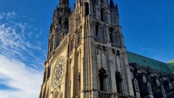 巴黎出發·沙特爾秘境：一日解鎖世界遺產與小眾藝術