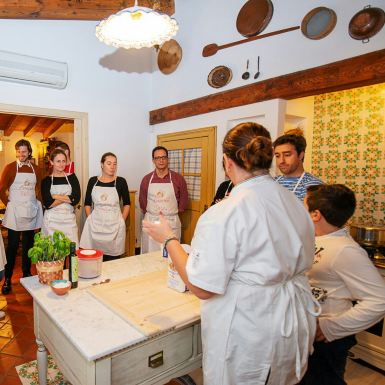 Sorrento: Privater Kochkurs + Geführter Marktbesuch