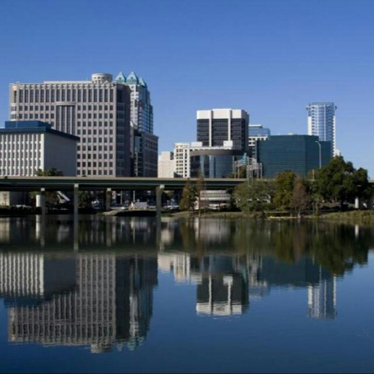 Orlando: visita guidata della città + crociera in barca + trasferimento di andata e ritorno