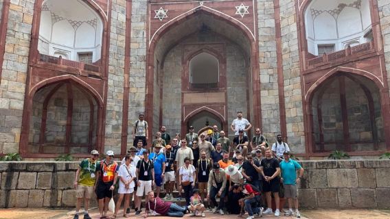 Delhi: Tur Berpemandu Sehari Penuh atau Setengah Hari di Delhi Lama dan Baru