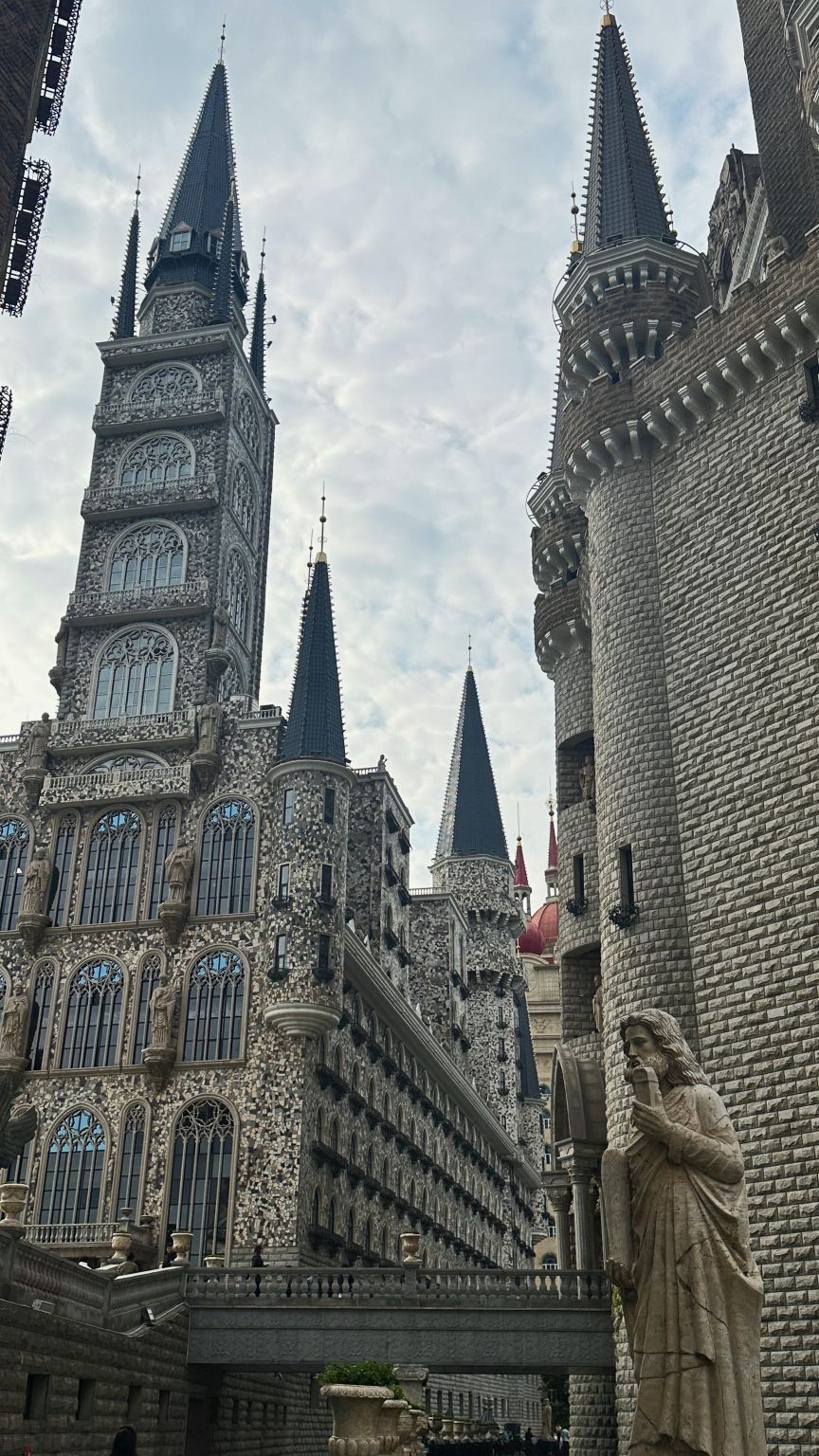 ทัวร์ 1 วัน ฉือเจียจวง มหาวิทยาลัยศิลปะเหอเป่ย + วัดเซนเบอร์ลิน + สะพานจ้าวโจว พร้อมบริการภาษาอังกฤษ