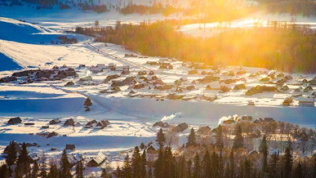 ทัวร์ 1 วัน ไฮไลท์หลักของซินเจียง เลือก 1 ใน 3 {คานาส/มู่/จุดชมวิวทะเลโกโก้เท็ด}