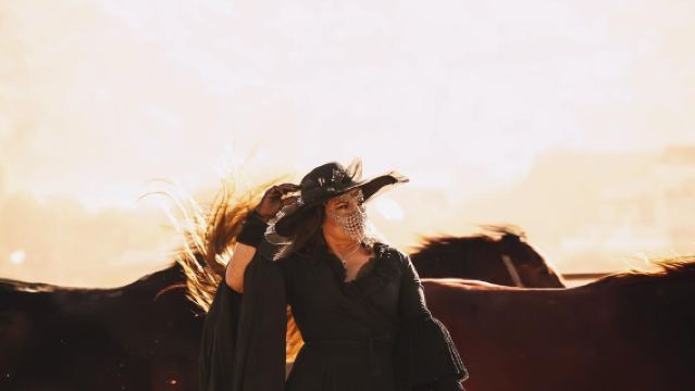 ホテル送迎付きカッパドキア乗馬体験