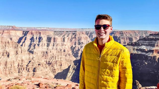 Tour 1 ngày đến Hẻm núi lớn Mỹ - West Rim + Đập Hoover (Đoàn tiếng Anh) [Có thể chọn bữa trưa, cầu kính]