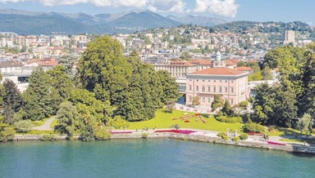 Milan: Lake Como, Bellagio, Lugano IG Photo Tour with Cruise