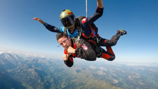 Interlaken: Skydiving experience over the Swiss Alps