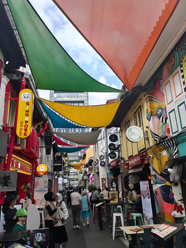 Haji Lane + Bot Itik + Bukit Larangan + Orchard Road + Haji Lane + Little India