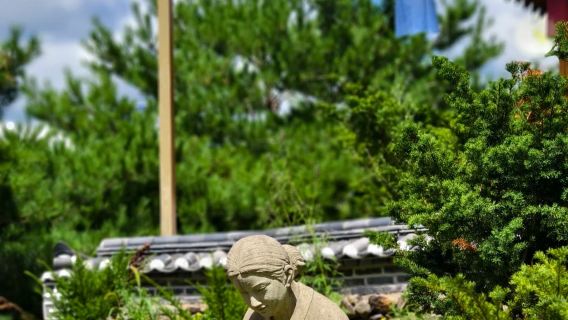 Lawatan Sehari di Kawasan Pemandangan Gunung Piyan + Kampung Tradisional Pemandian Air Panas + Kampung Tradisional Etnik Korea Chunxing + Tembok Viral Universiti Yanbian