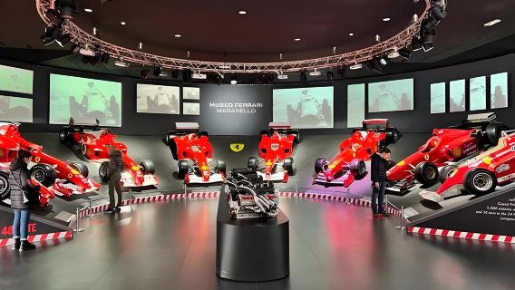 Ferrari Museum kombinationsbillet | Gælder for begge museer + 48 timers gyldighed (Maranello Ferrari Museum + Modena Enzo Ferrari Museum)