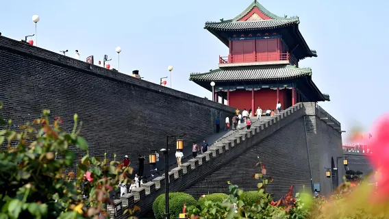 Passeio de um dia na Cidade Antiga do Condado de Zhengding + Templo Longxing + Mansão Rongguo + Ponte Zhaozhou em Shijiazhuang, Hebei: transporte privativo + ingressos