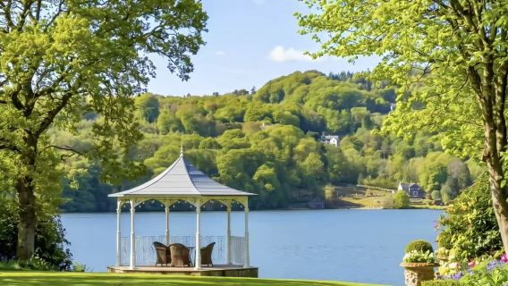 Berlepas dari Manchester: Tasik District - Tasik Windermere + Rumah Wordsworth|Dove Cottage + Kedai Roti Halia