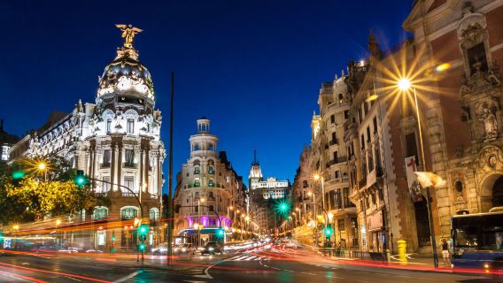 Klasik Madrid | Istana Diraja Madrid × Dataran Puerta del Sol × Jalan Raya Gran Via - tidak termasuk tiket
