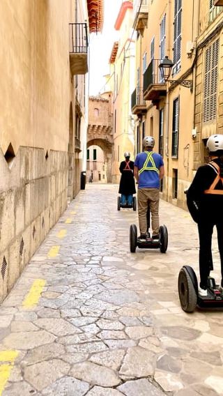 Mallorca: 2-Hour Sightseeing Segway Tour with Local Guide