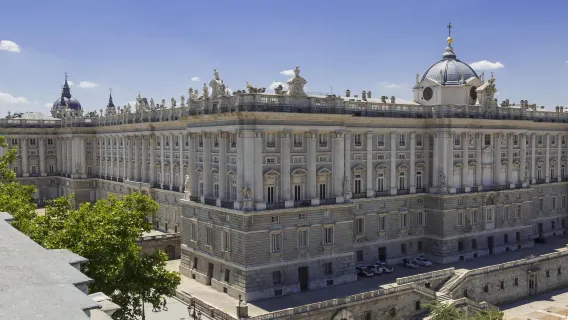 Guided Tour to The Royal Palace of Madrid