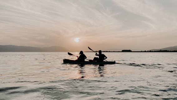 perahu kayak kayak selama 1 jam di Port City