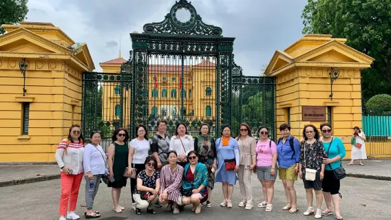 Best City Tour Makes You Fall In Love With Ha Noi: Limousine, Lunch, English Guide...